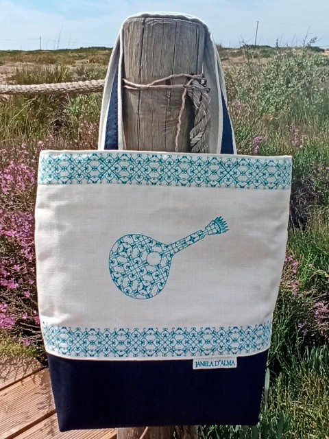 Women White Shoulder Bag Blue