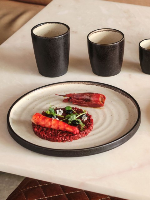 Dinner Plate 27
