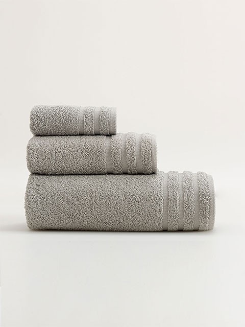 Set of 3 Grey Pieces