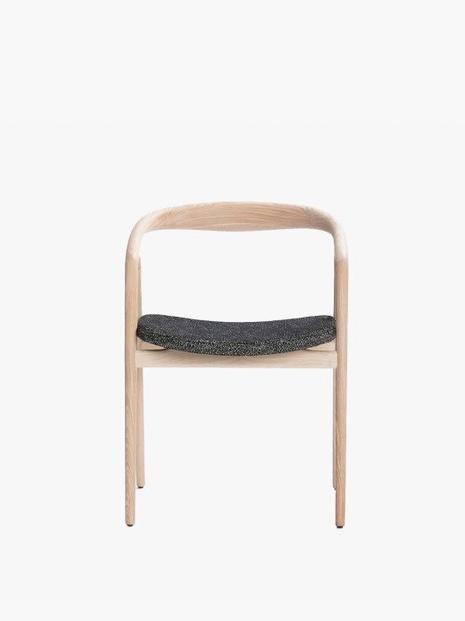 Silla Host
