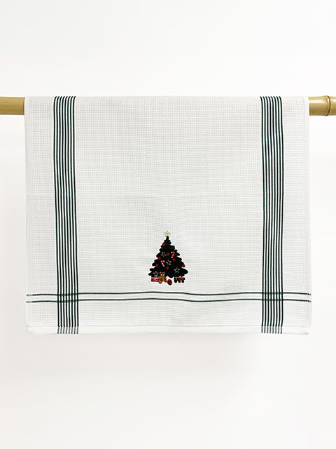 Set of 4 Embroidered Towels...