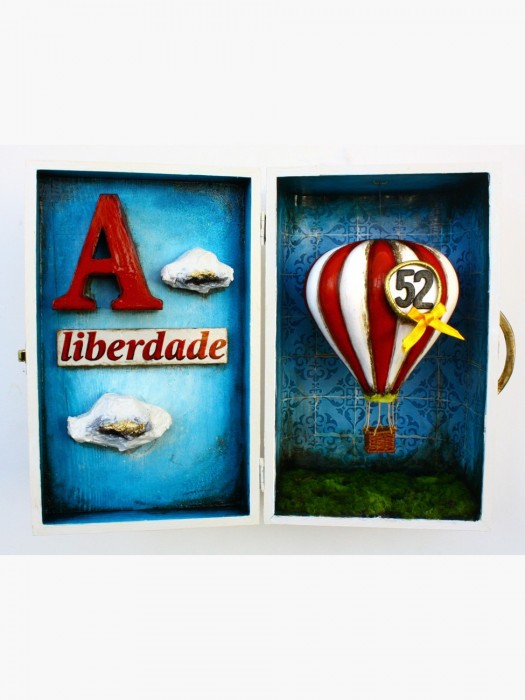 Assemblage 31x27x10cm