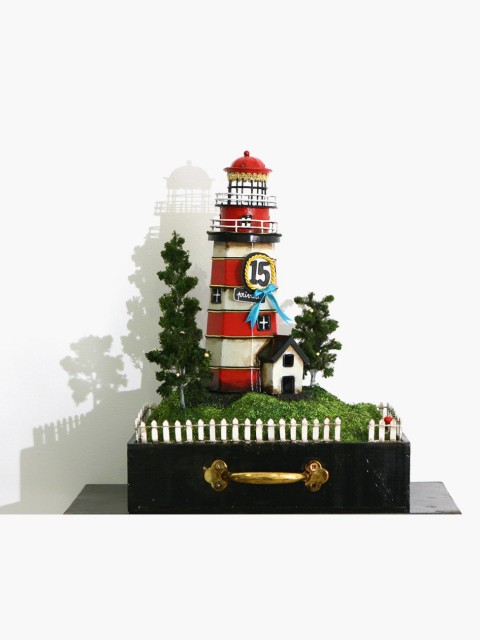 Assemblage 36x29x22cm