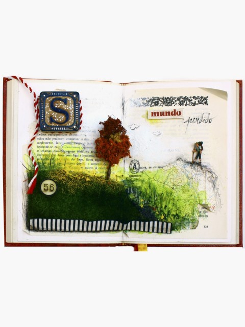 Colagem 31x27x10cm